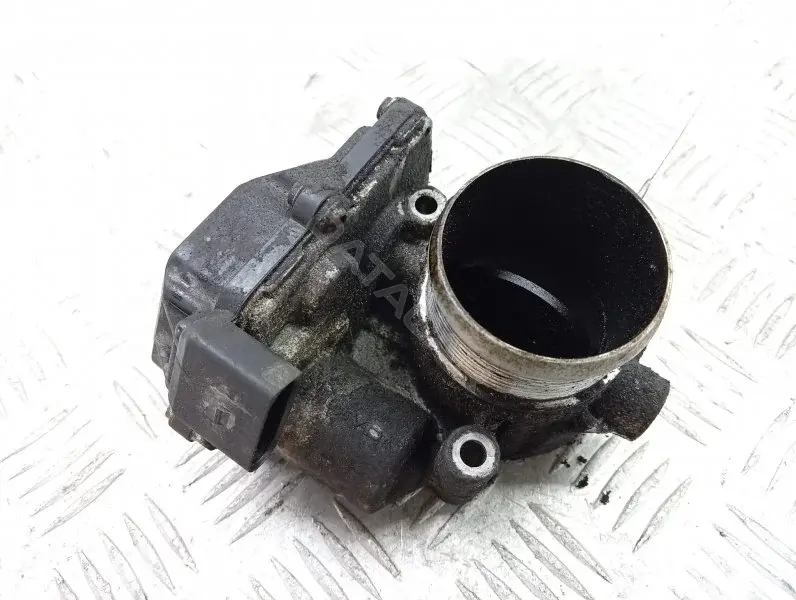 Дроссельная заслонка 03L128063D