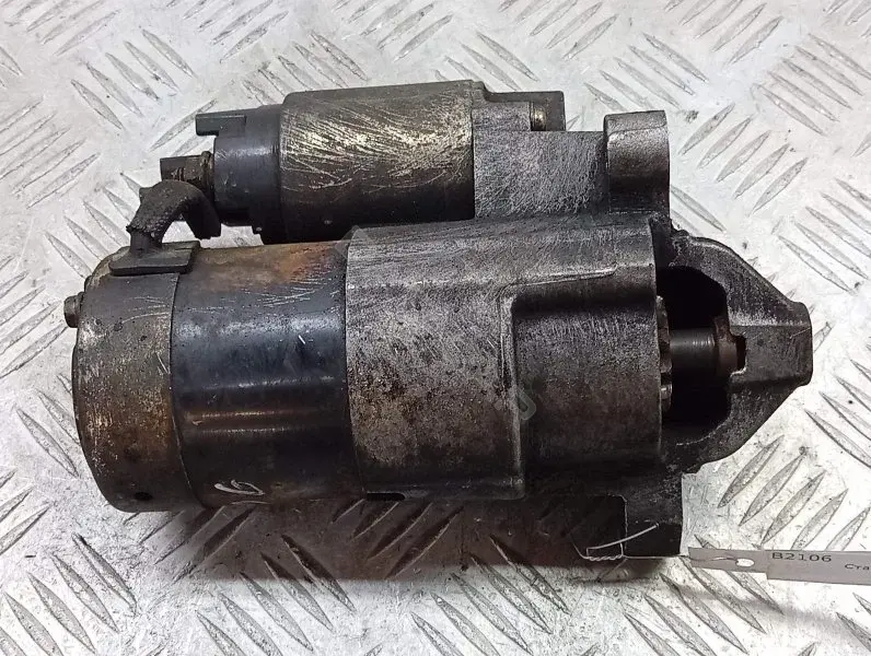 Стартер 8200227092