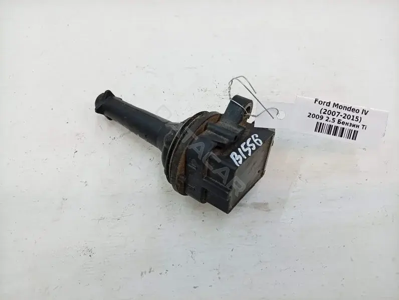 Катушка зажигания 30713417