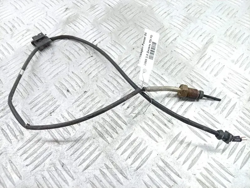 Датчик температуры выхлопных газов 03L906088AP