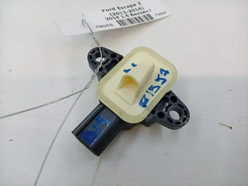 Датчик удара CM5T14C676AA