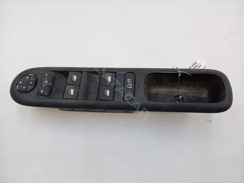 Блок управления стеклоподъемниками 96650621ZD