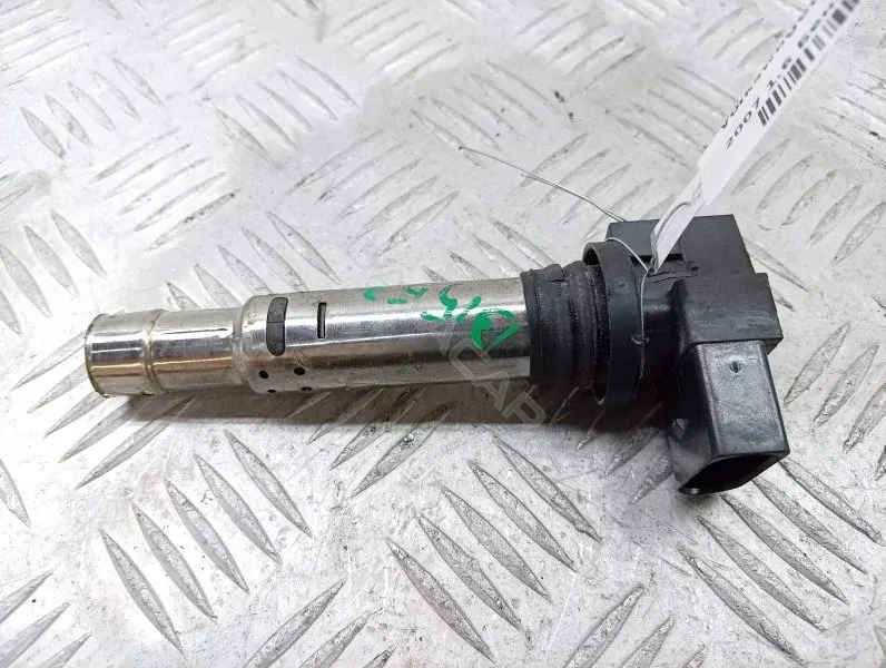 Катушка зажигания 036905715E