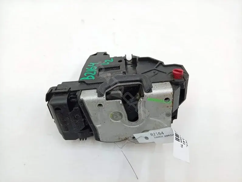 Замок двери 12759696