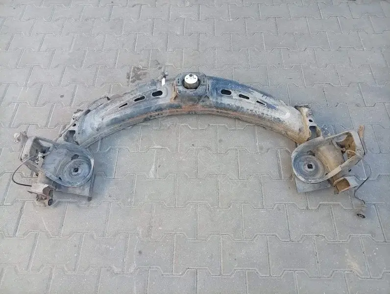 Балка подвески 10451809