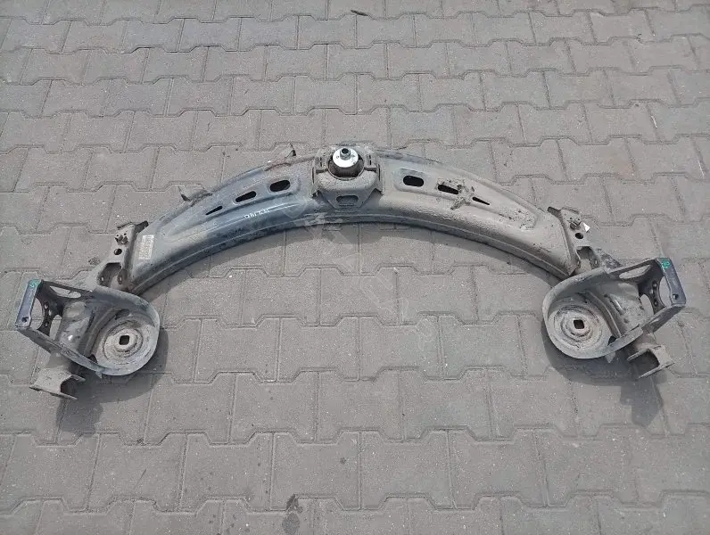 Балка подвески 10451475