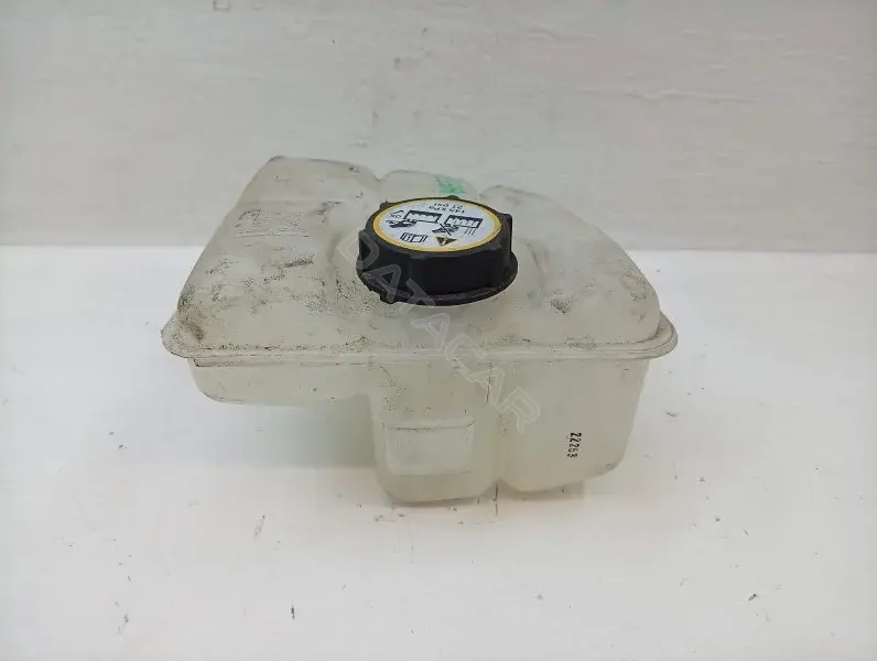 Расширительный бачок Dorman603382