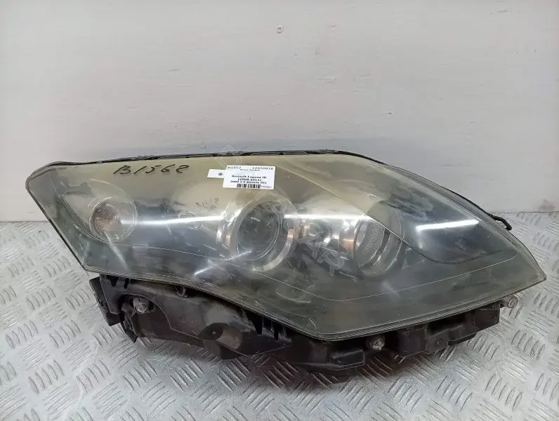 Фары 260100072R