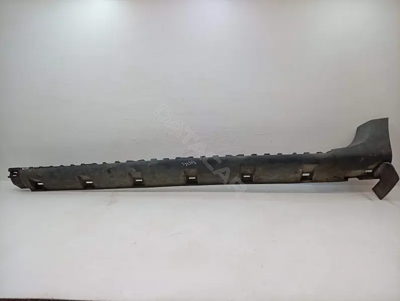 Накладка на порог 768512324R