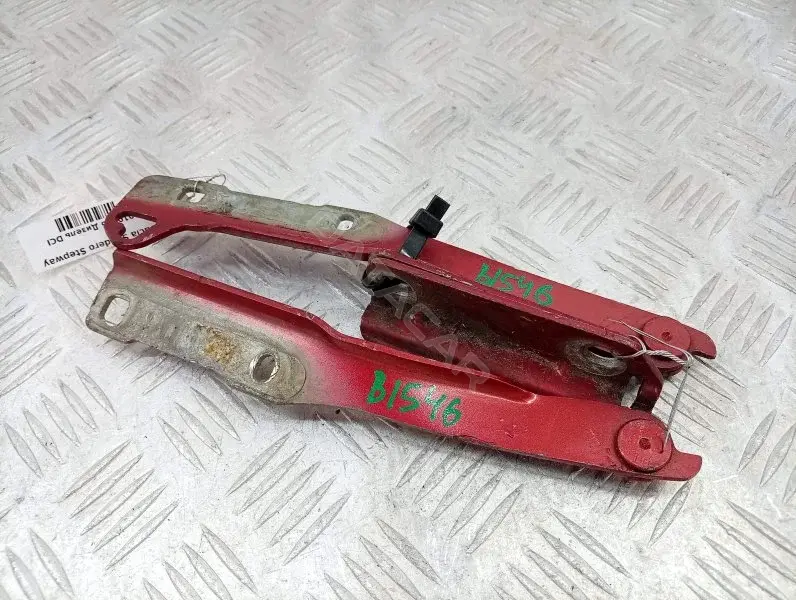 Петля капота 10450075