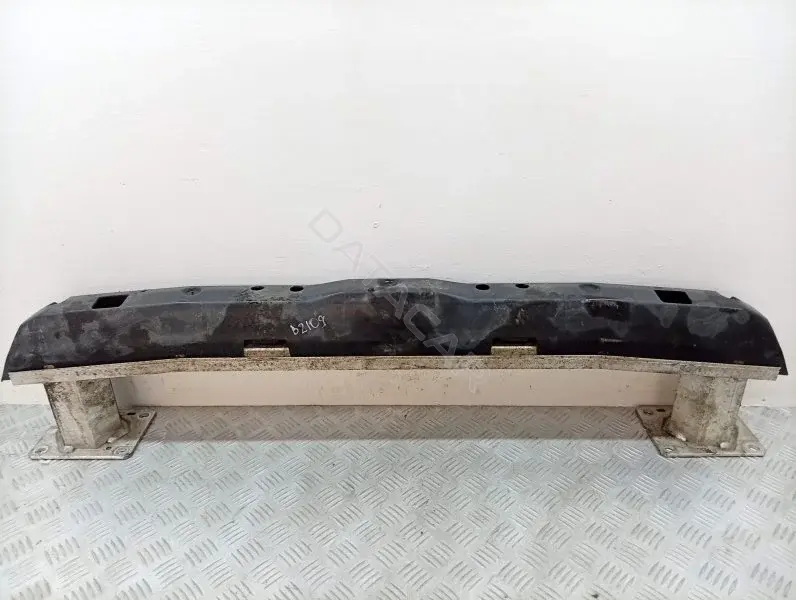 Усилитель бампера 10449945