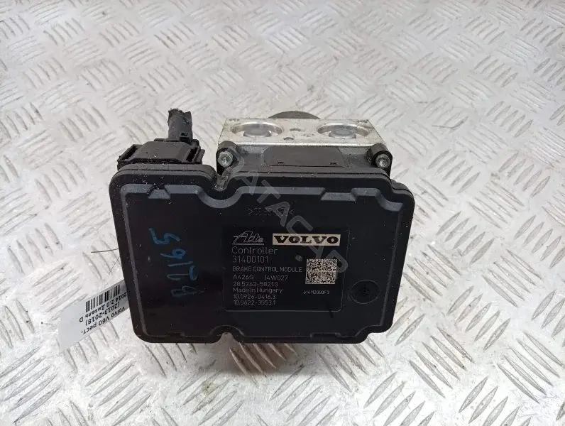 Блок управления АБС 31400101