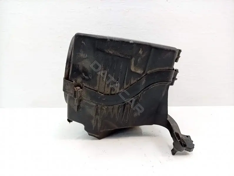 Корпус воздушного фильтра 7M519600BF