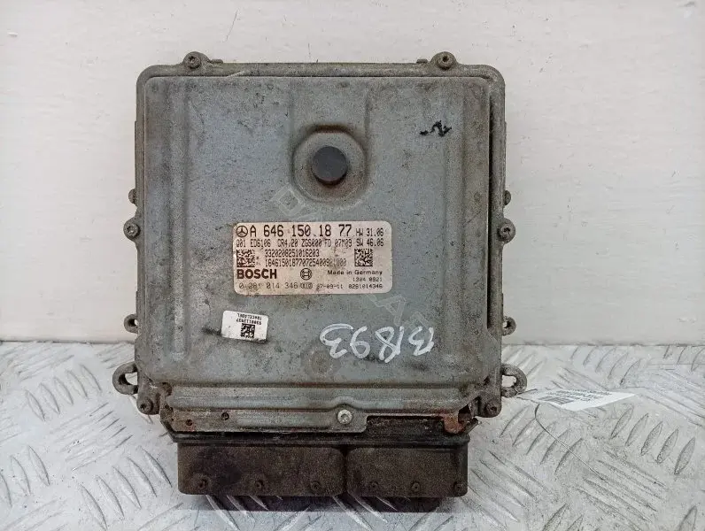 Блок управления двигателем A6461501877