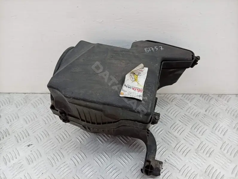 Корпус воздушного фильтра 7M519600BF
