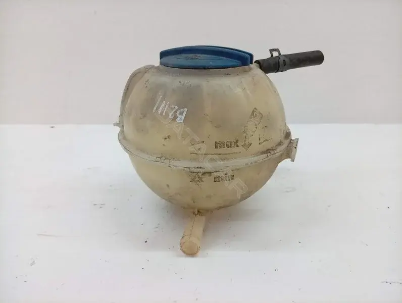 Расширительный бачок 6Q0121407A