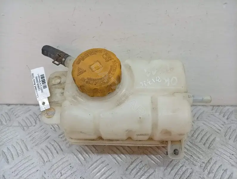 Расширительный бачок 10448498