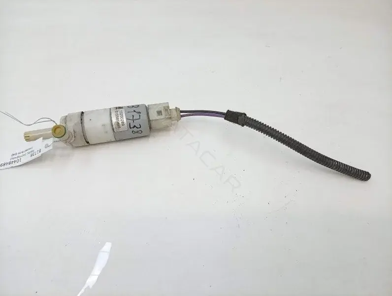 Насос омывателя 13250289
