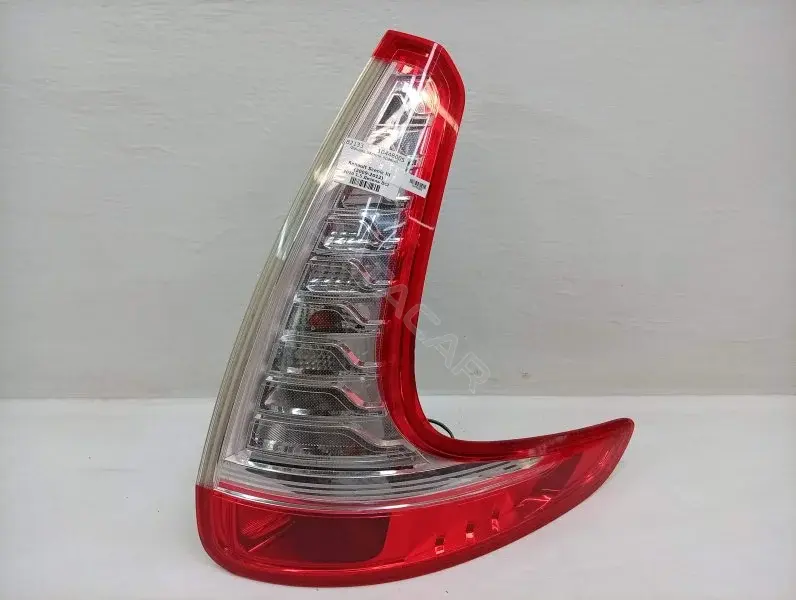 Задние фонари 265500014R