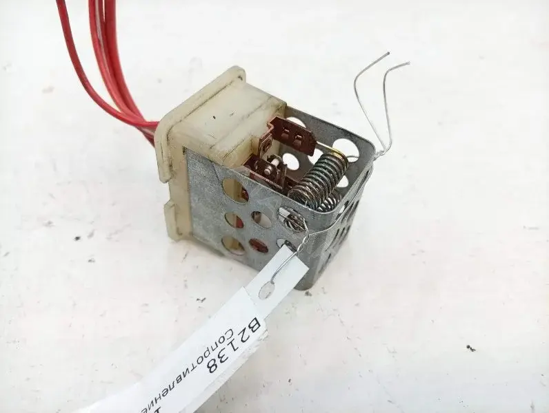 Резистор печки A1688200297