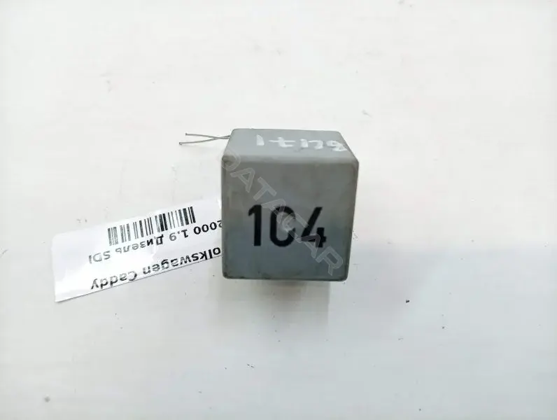 Реле свечей накала 357911253A