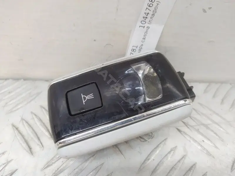 Плафон освещения салона 96701573XT