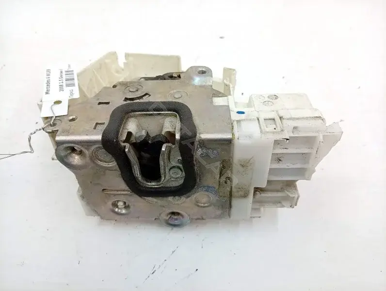 Замок двери 1697202835