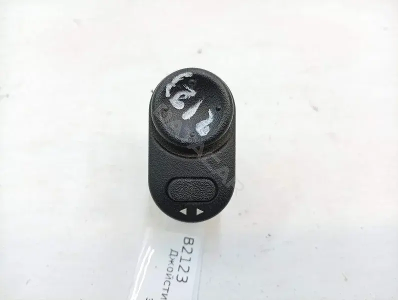 Джойстик регулировки зеркал 09226861