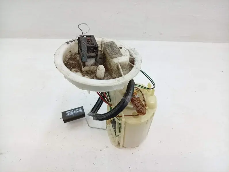 Топливный насос 10652409