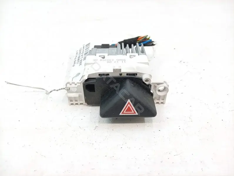 Кнопка аварийки 98AG13A350AE