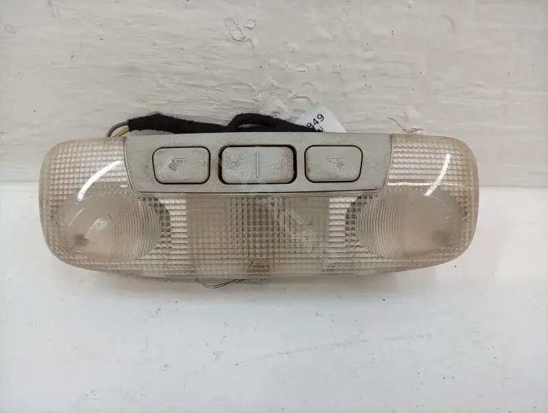 Плафон освещения салона FK2613K767AA