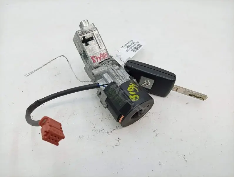 Замок зажигания N0502455