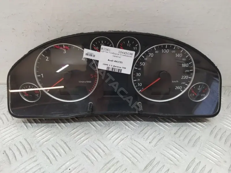 Панель приборов 4B0920933G