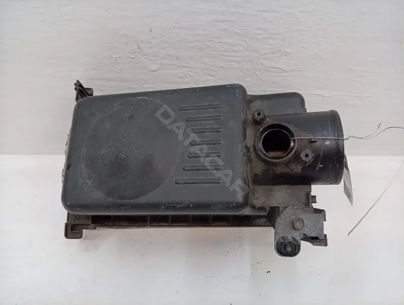 Корпус воздушного фильтра 177050D100