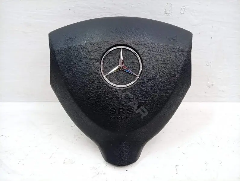 Подушка безопасности 1698600102