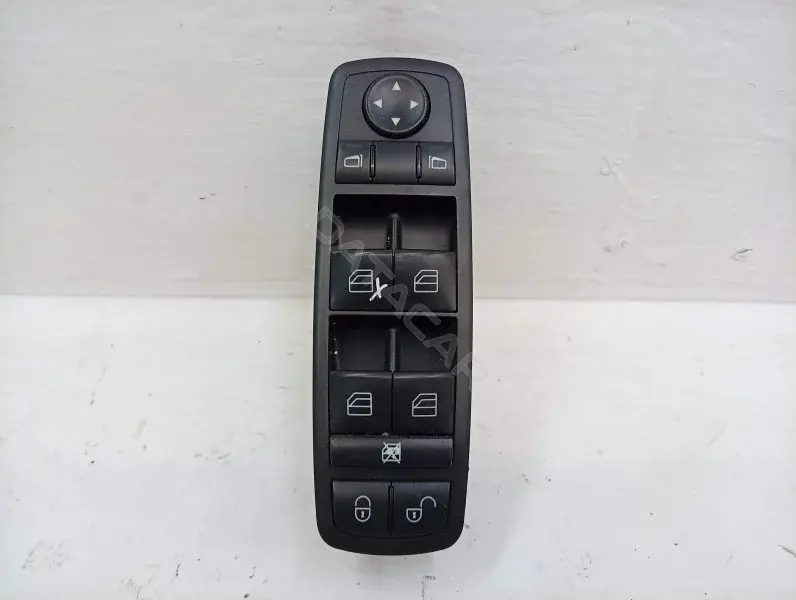 Блок управления стеклоподъемниками A1698206610
