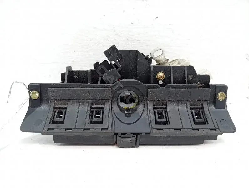 Ручка крышки багажника 4B0827565H