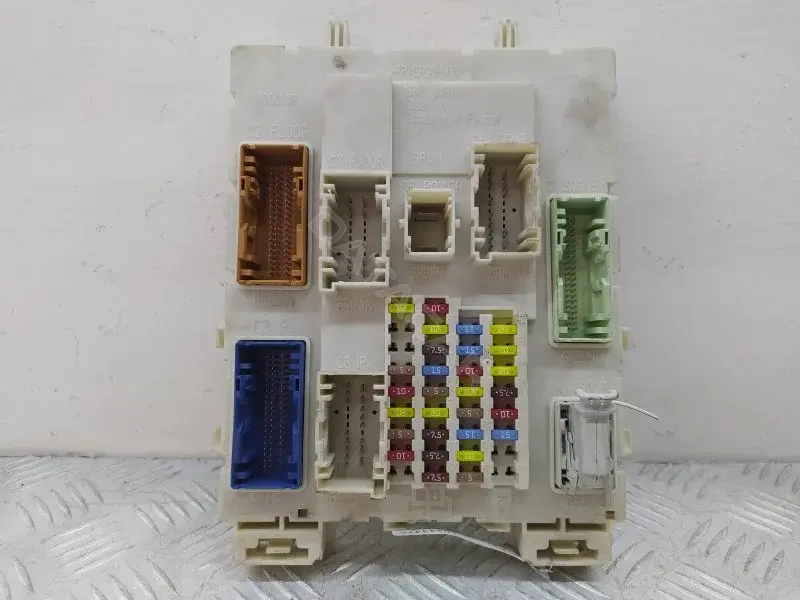 Блок предохранителей JV6T14A073EC