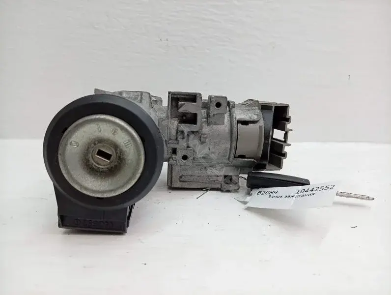 Замок зажигания 9V213F880EA
