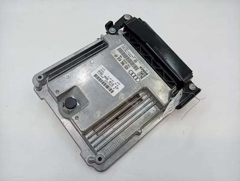 Блок управления двигателем 03G906016KP