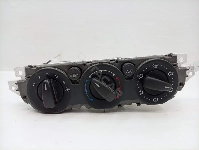Блок управления климат-контролем 3M5T19980AD
