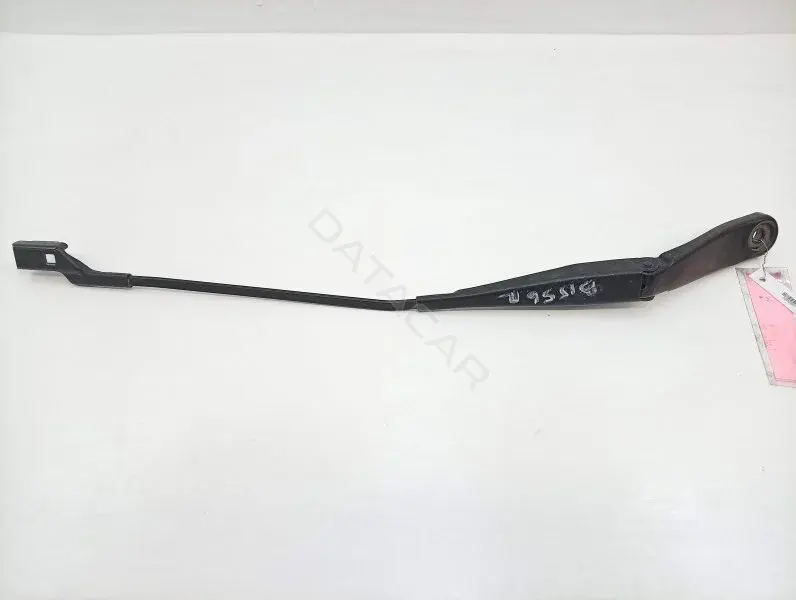 Рычаг стеклоочистителя 7S7117526СD