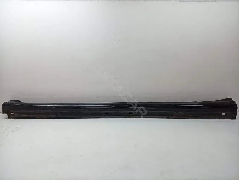 Накладка на порог A1696102108