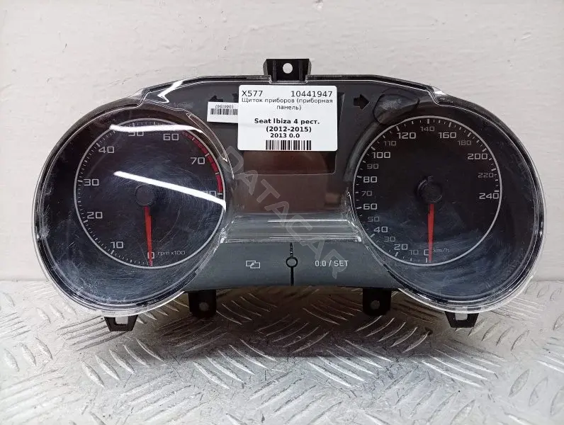 Панель приборов 6J0920805