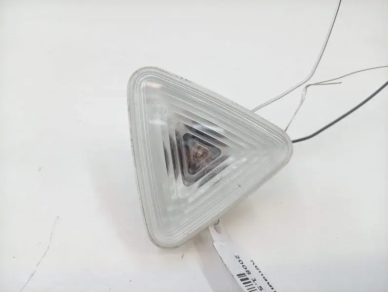 Повторитель передний 8200439492
