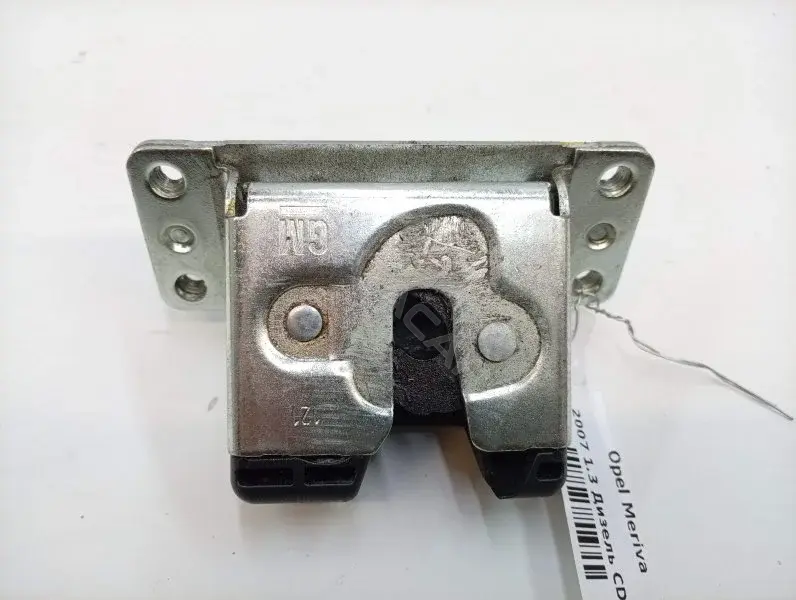 Замок крышки багажника 90563999