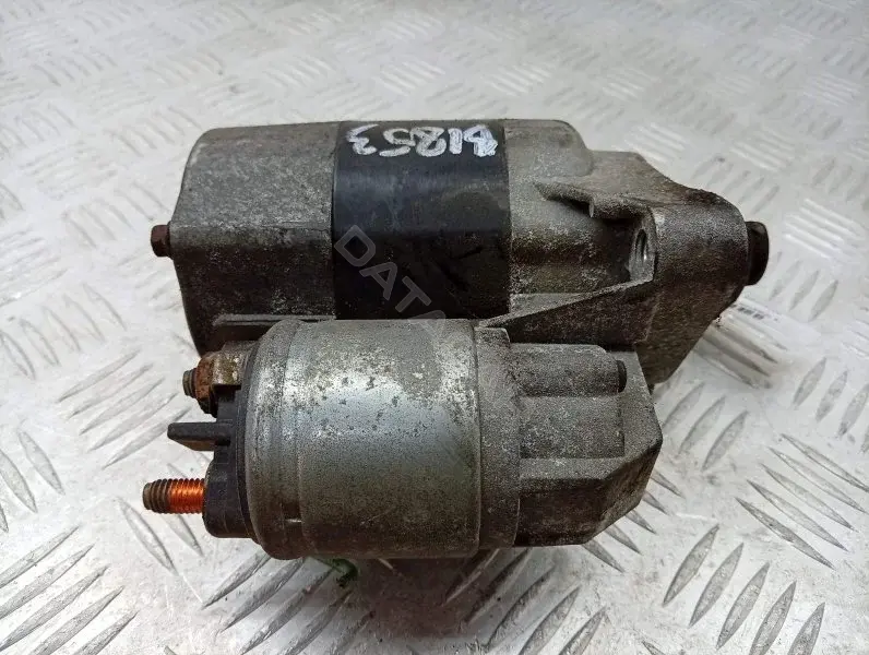 Стартер 8200369521