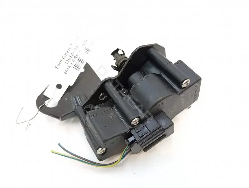 Моторчик открывания кузовного стекла 6M2114553CC