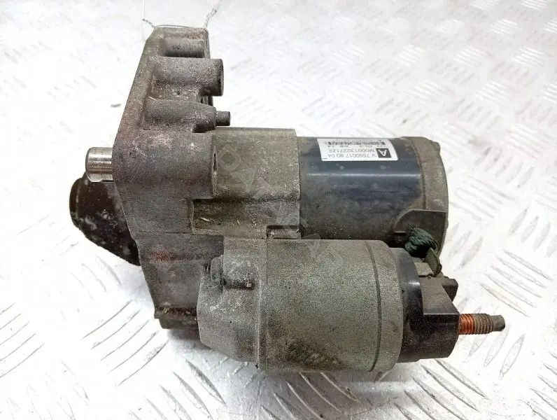 Стартер V755001780