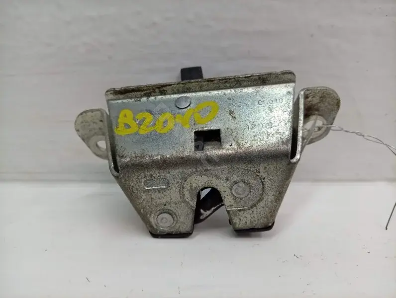 Замок крышки багажника 693500H010